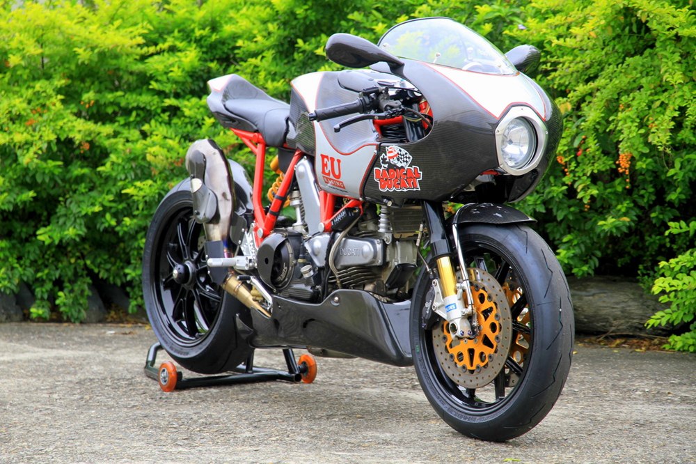 Игорь Уо: тюнингованный Ducati MH900E Radical Ducati Tribute